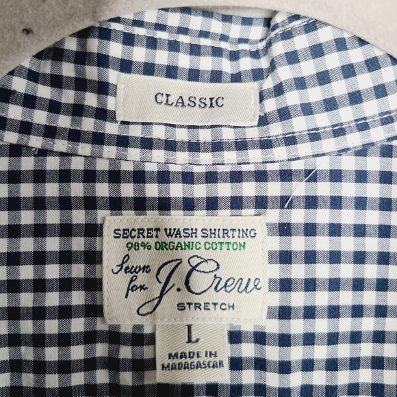 J. Crew Classic Cotton Gingham Button Down Shirt - Picture 2 of 5